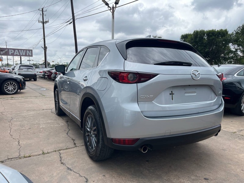 Mazda CX-5 Vehicle Image 03