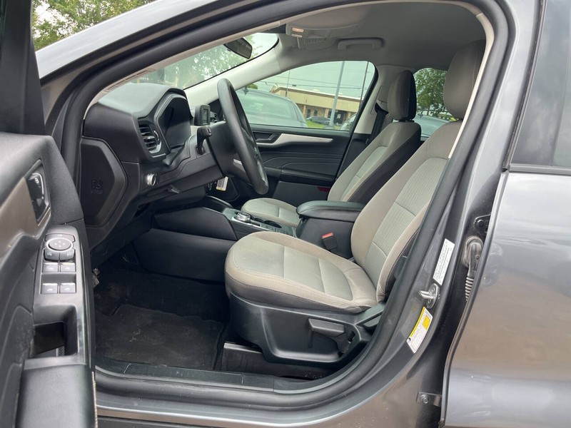 Ford Escape Vehicle Image 07