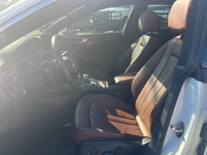 Audi A5 Sportback Vehicle Image 09
