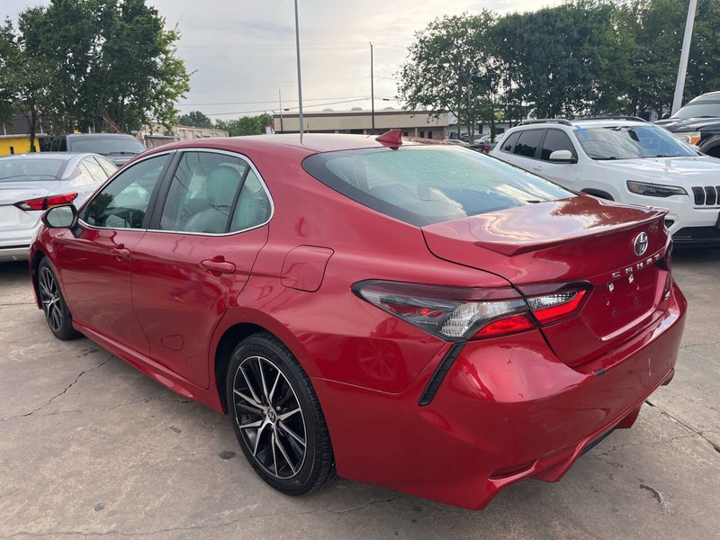 Toyota Camry Vehicle Image 04