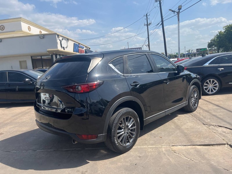 Mazda CX-5 Vehicle Image 03
