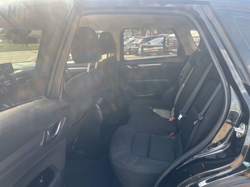 Mazda CX-5 Vehicle Image 13