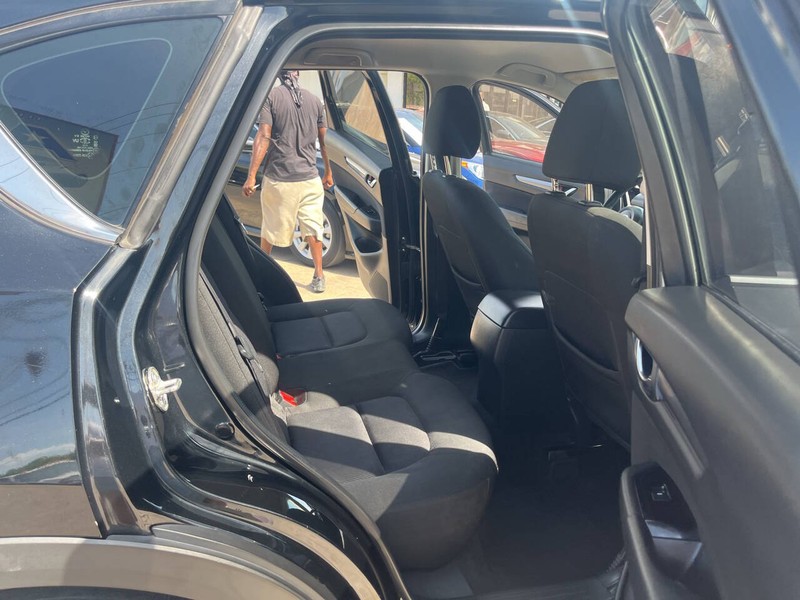Mazda CX-5 Vehicle Image 15