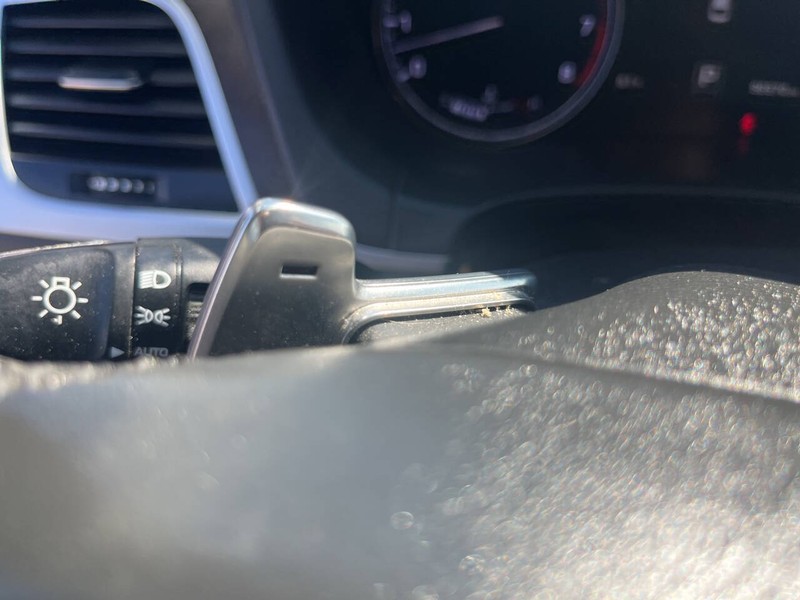 Genesis G80 Vehicle Image 13