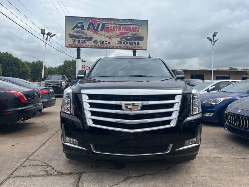 Cadillac Escalade Vehicle Image 02