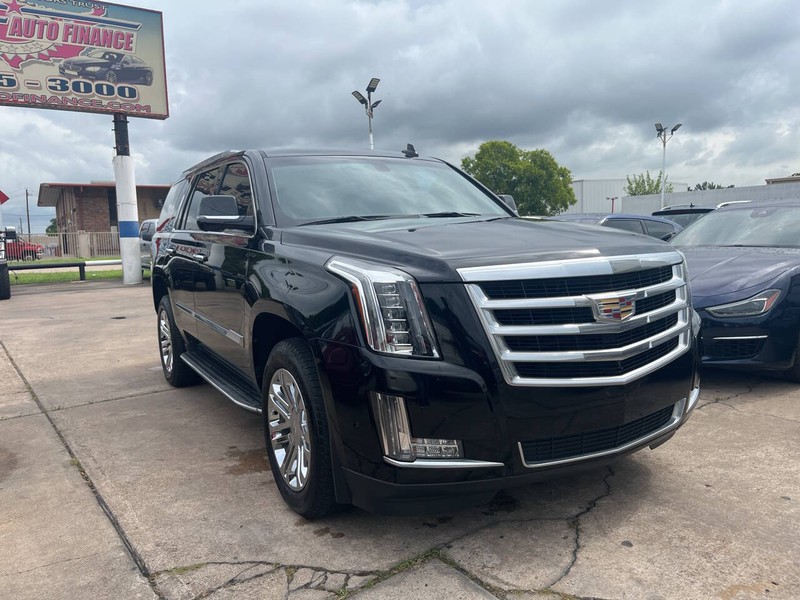 Cadillac Escalade Vehicle Image 06