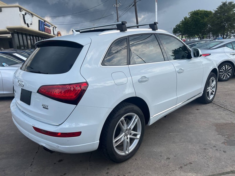 Audi Q5 Vehicle Image 04