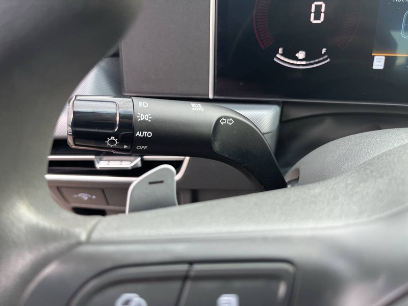 Hyundai Sonata Vehicle Image 10