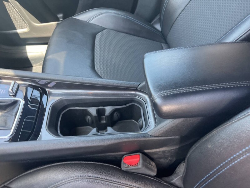 Jeep Compass Vehicle Image 15
