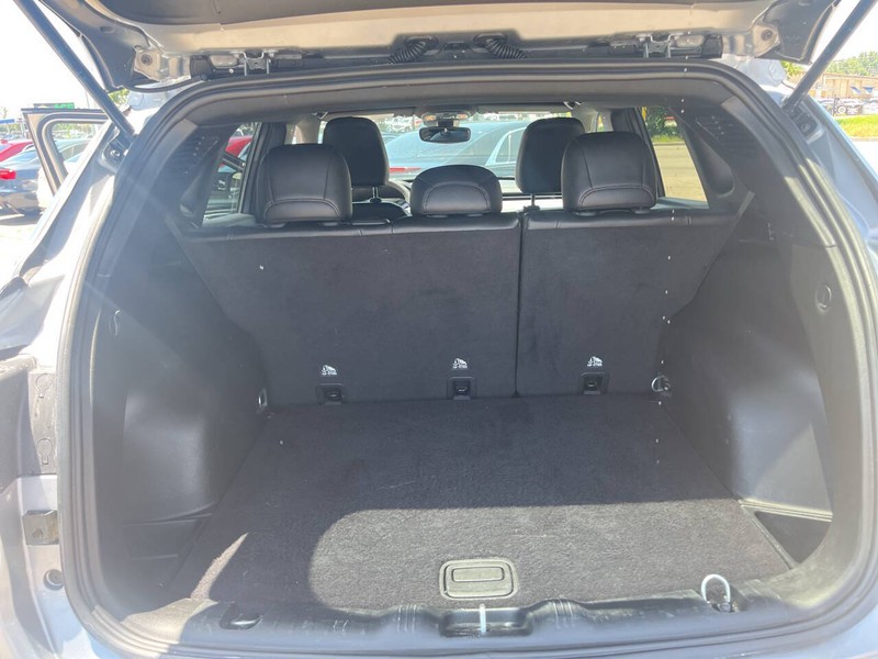 Jeep Compass Vehicle Image 21