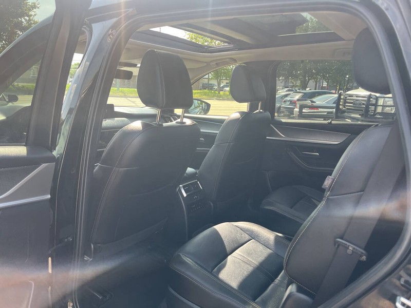 Mazda CX-90 Vehicle Image 16