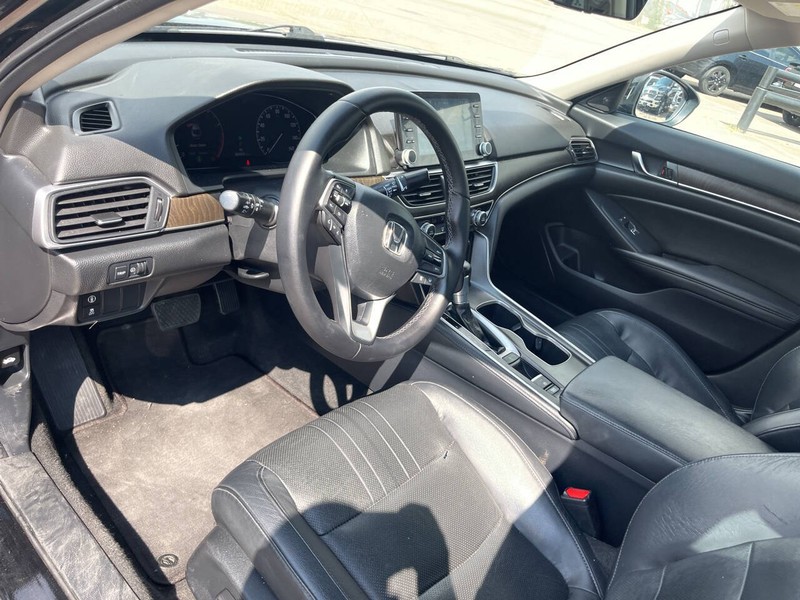 Honda Accord Sedan Vehicle Image 06