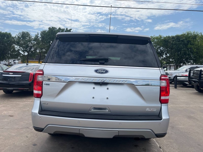 Ford Expedition Vehicle Image 05