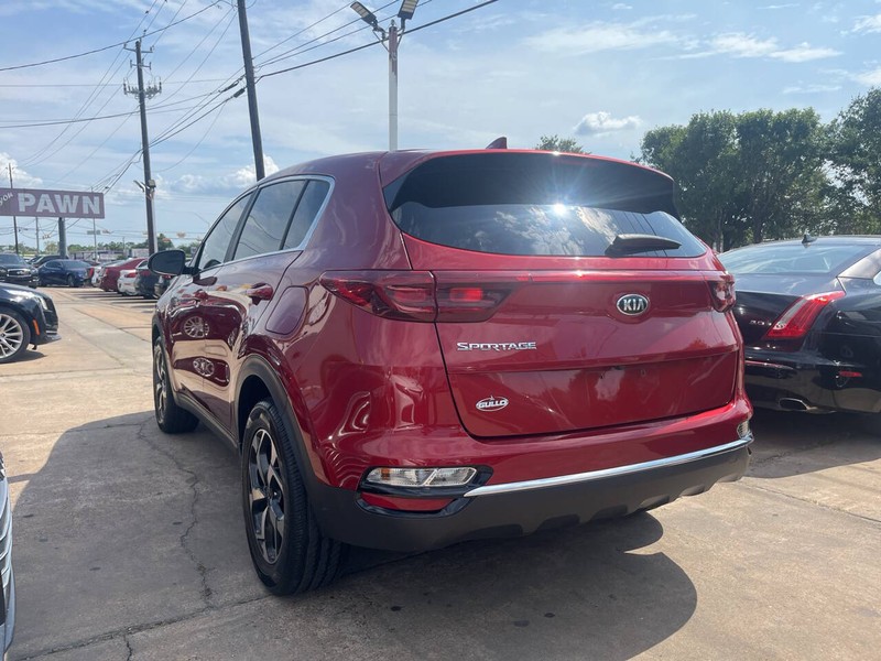 Kia Sportage Vehicle Image 03
