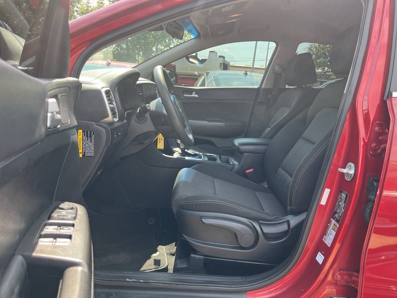 Kia Sportage Vehicle Image 07