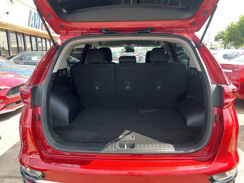 Kia Sportage Vehicle Image 09