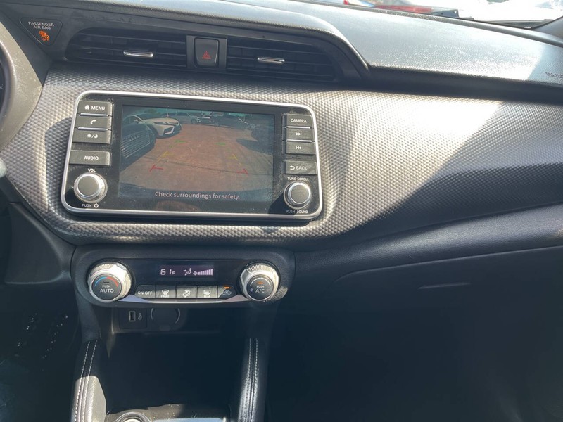 Nissan Kicks Vehicle Image 13