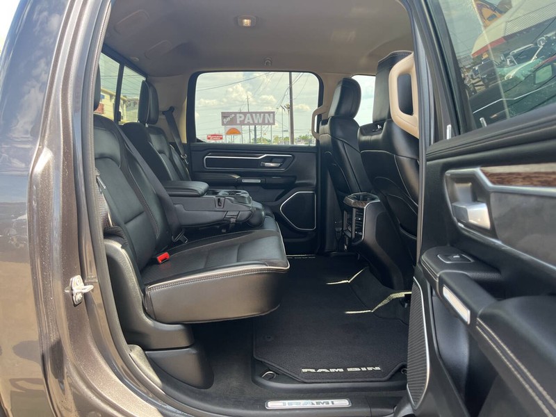 Ram 1500 Vehicle Image 13