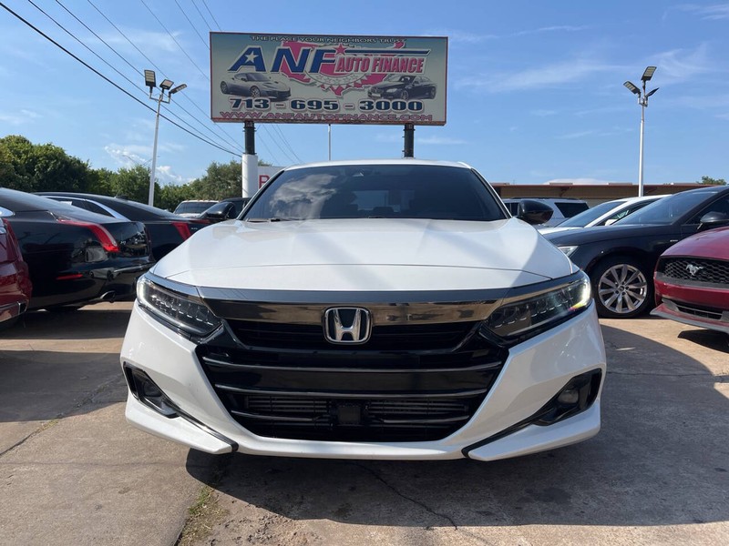 Honda Accord Sedan Vehicle Image 02