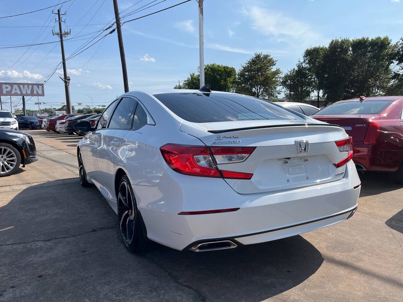 Honda Accord Sedan Vehicle Image 03