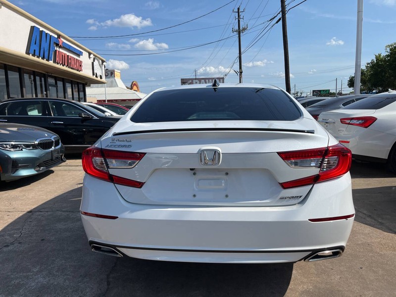 Honda Accord Sedan Vehicle Image 04