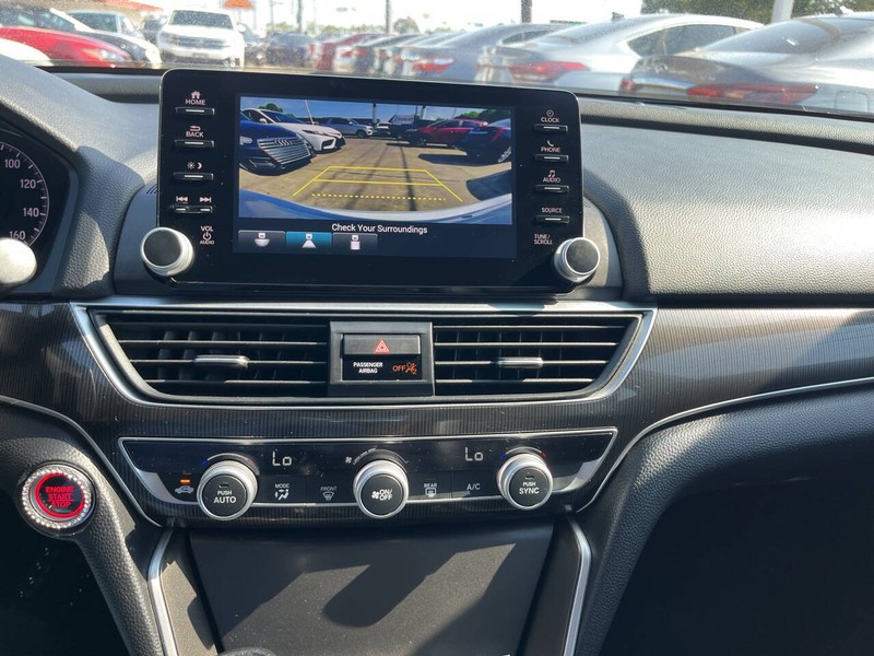 Honda Accord Sedan Vehicle Image 13