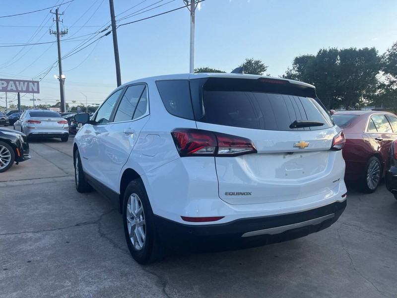 Chevrolet Equinox Vehicle Image 03