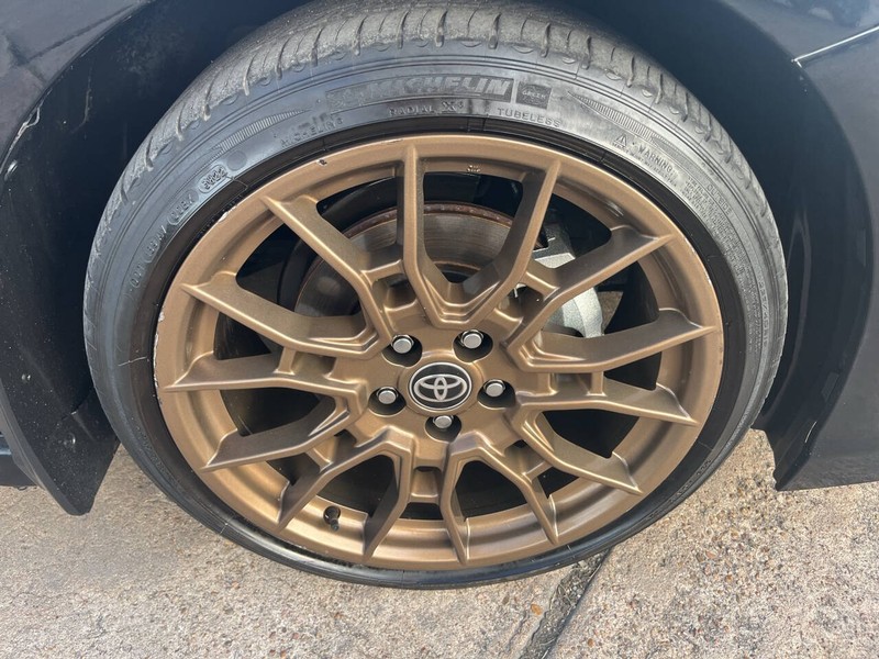Toyota Camry Vehicle Image 20