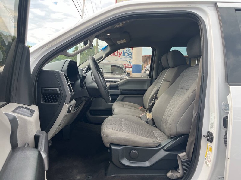 Ford F-150 Vehicle Image 09