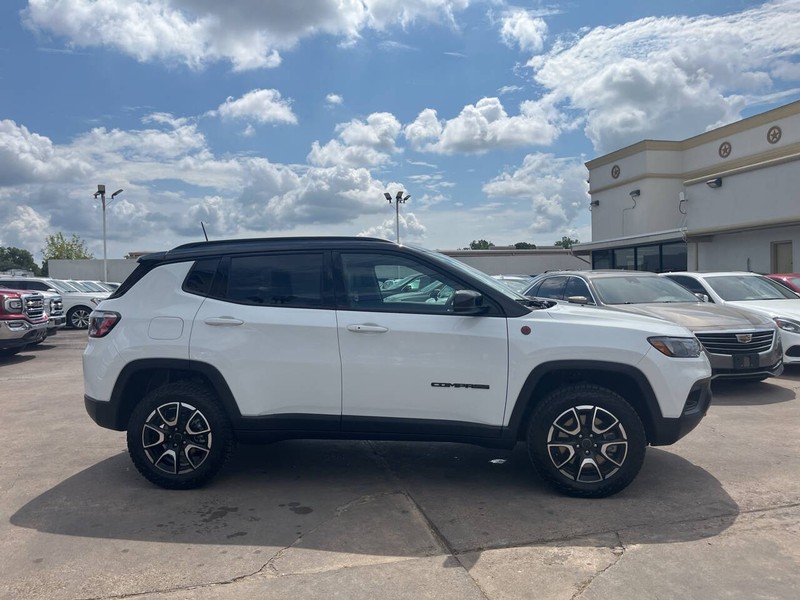 Jeep Compass Vehicle Image 07