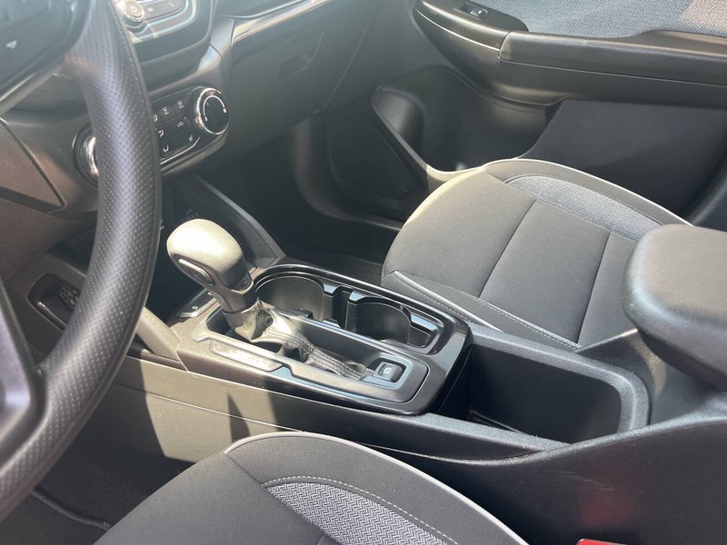 Chevrolet Trailblazer Vehicle Image 11