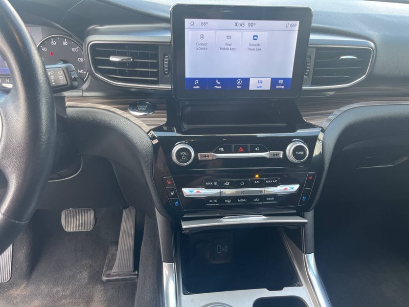 Ford Explorer Vehicle Image 10