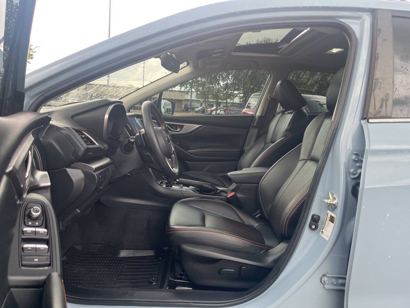 Subaru Crosstrek Vehicle Image 09