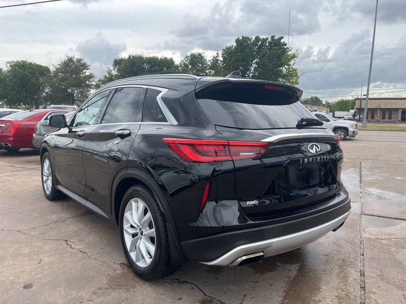 INFINITI QX50 Vehicle Image 03