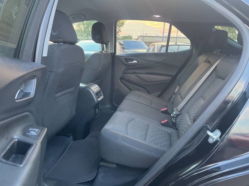Chevrolet Equinox Vehicle Image 08