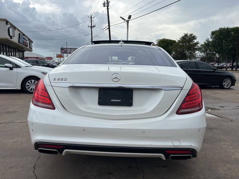Mercedes-Benz S-Class Vehicle Image 04