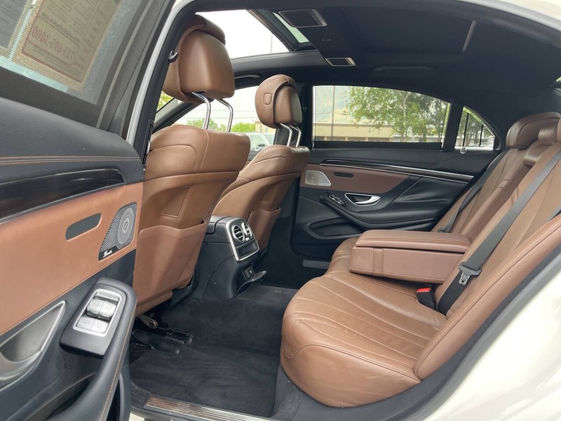 Mercedes-Benz S-Class Vehicle Image 08