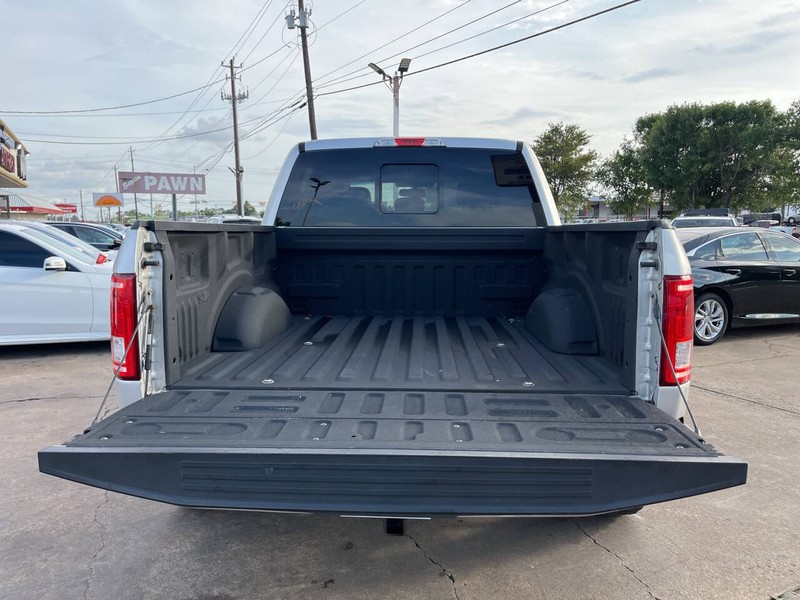 Ford F-150 Vehicle Image 09