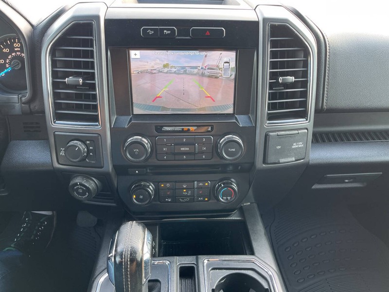 Ford F-150 Vehicle Image 12