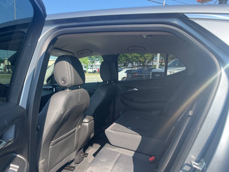Buick Encore GX Vehicle Image 12