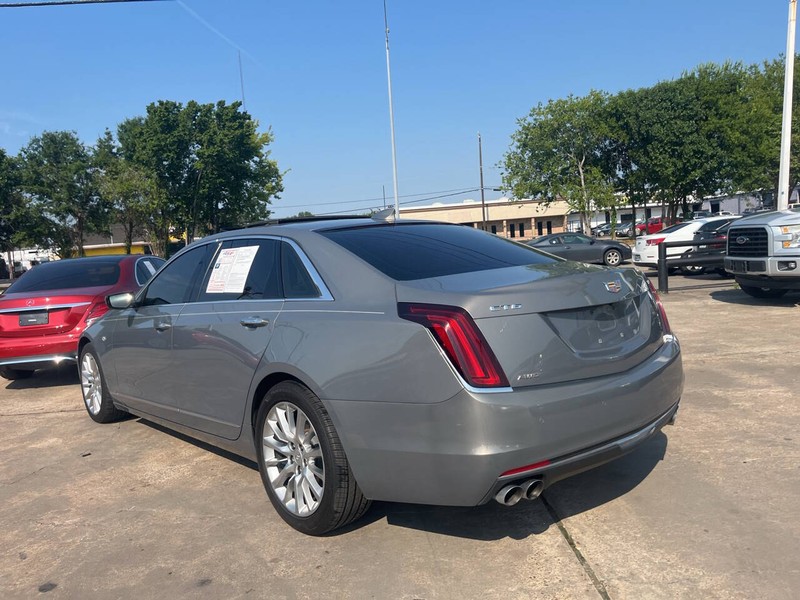 Cadillac CT6 Sedan Vehicle Image 06