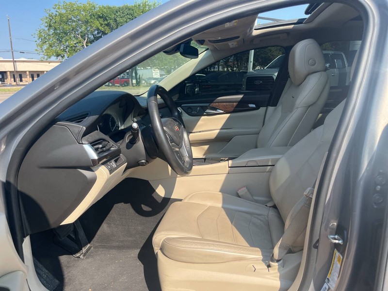 Cadillac CT6 Sedan Vehicle Image 07