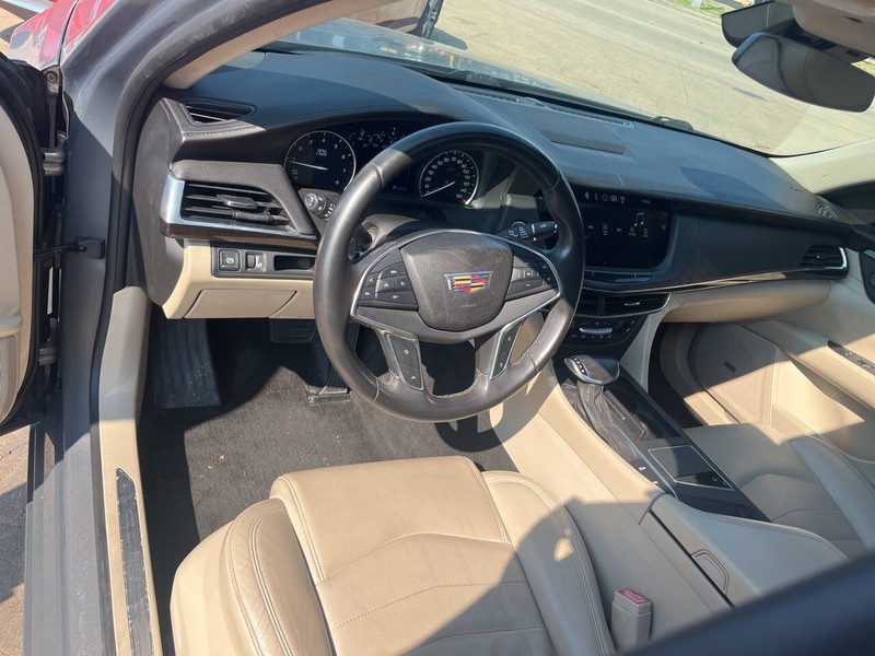 Cadillac CT6 Sedan Vehicle Image 08
