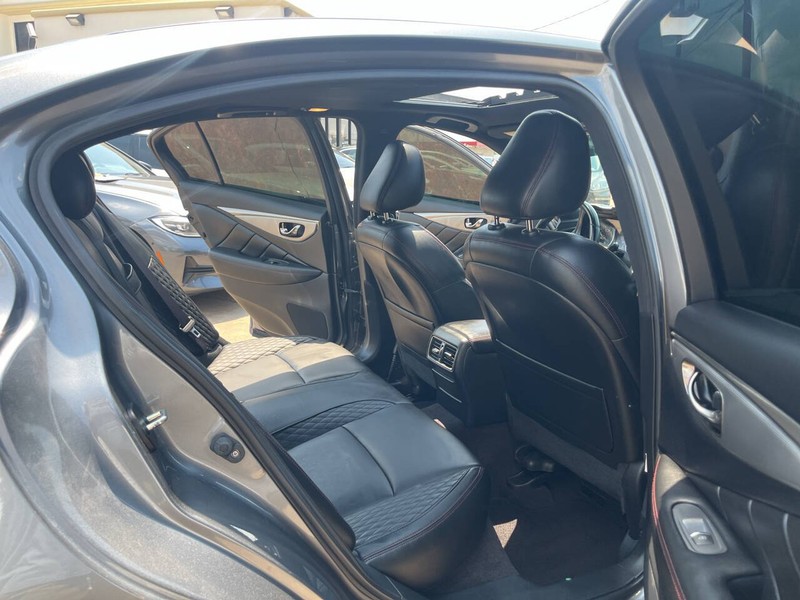 INFINITI Q50 Vehicle Image 20