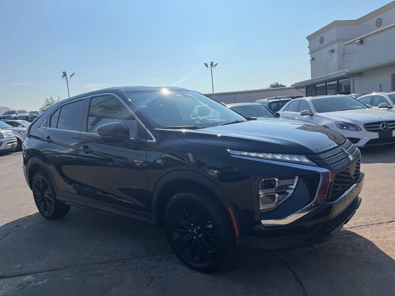 Mitsubishi Eclipse Cross Vehicle Image 02