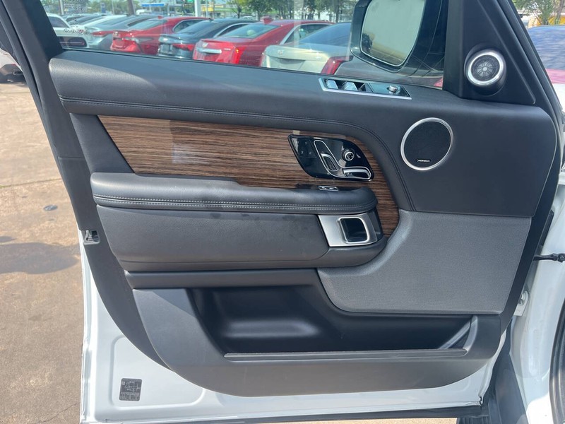 Land Rover Range Rover Vehicle Image 07