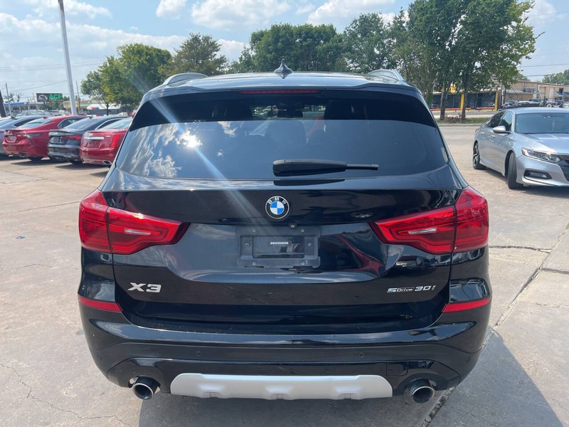 BMW X3 Vehicle Image 04