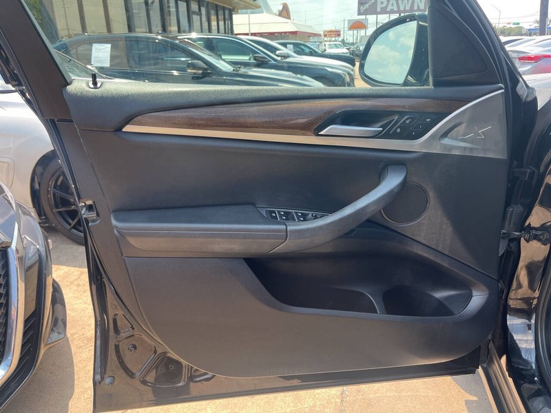 BMW X3 Vehicle Image 06