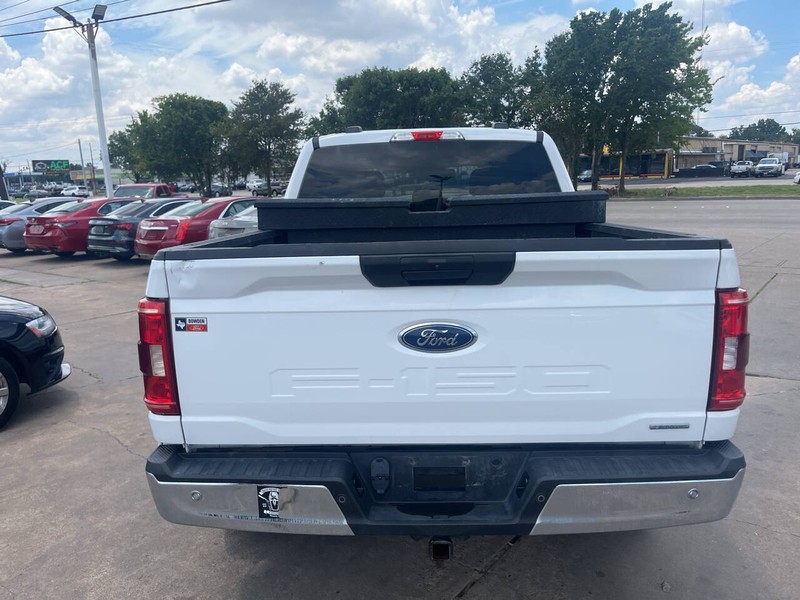 Ford F-150 Vehicle Image 02