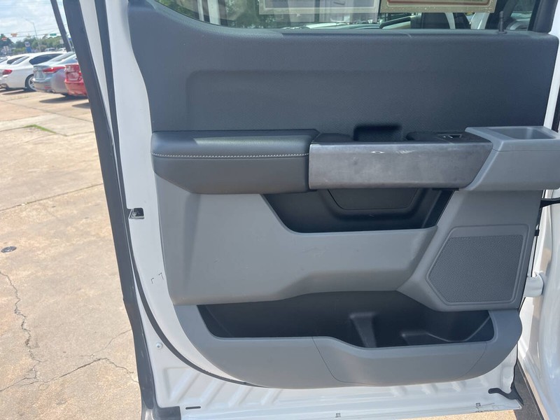 Ford F-150 Vehicle Image 09